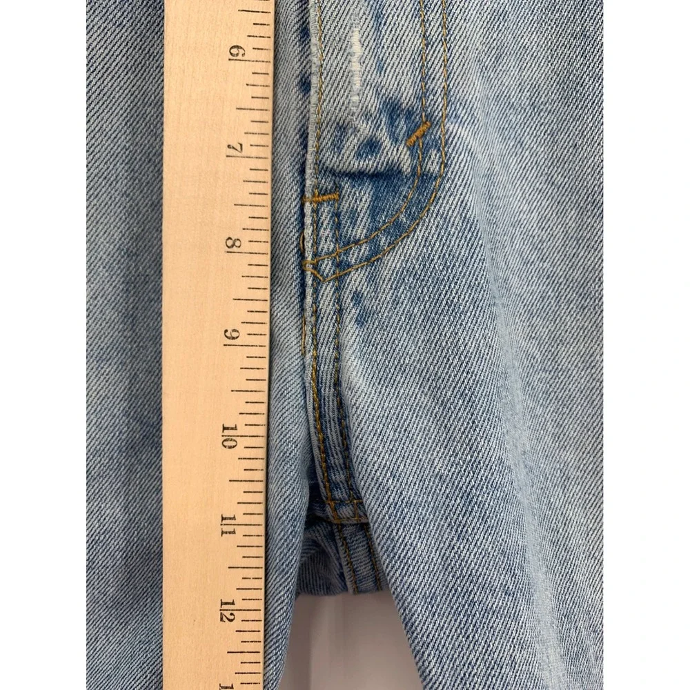 Levis Shorts Mens‎ 33 Blue Light Wash Distressed 12